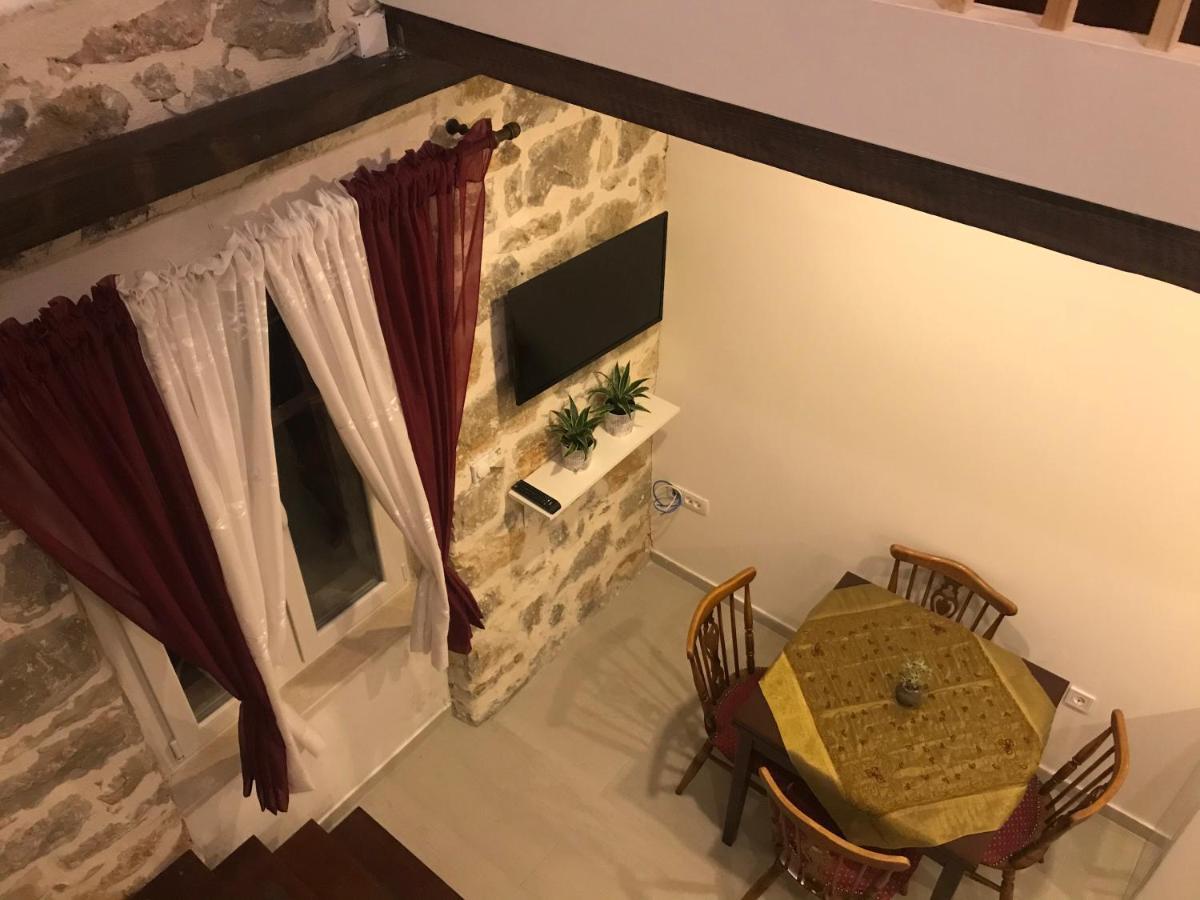 Etno Village Mihailovic Ii דירה הרצג-נובי