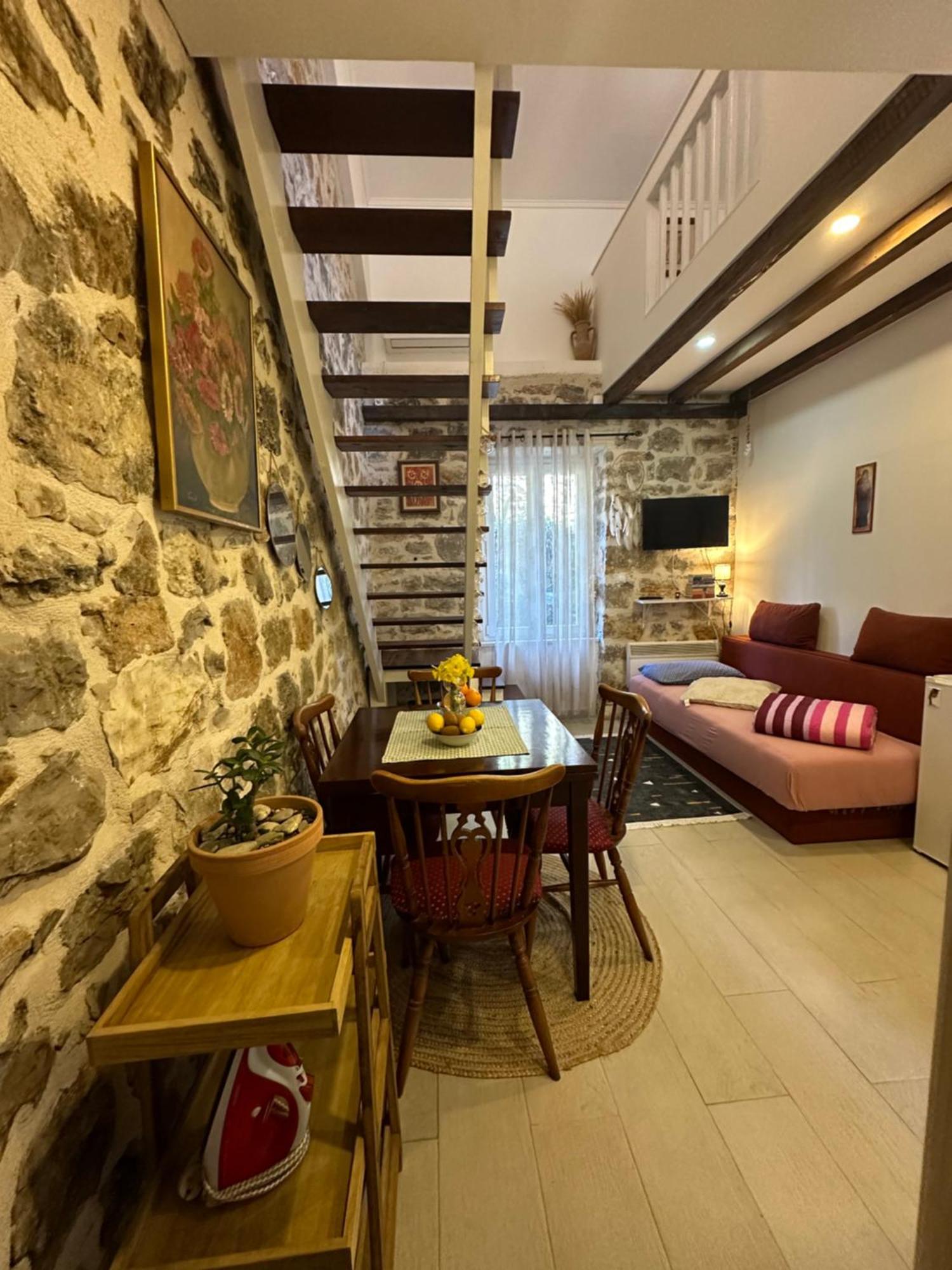 Etno Village Mihailovic Ii * הרצג-נובי